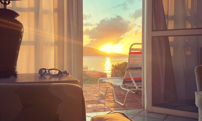Daseys Complejo | Fort Recovery Beachfront Villa and Suites Hotel 1BR