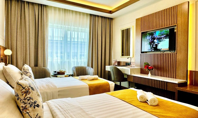 Al Qusais Hotel | Fortune Plaza Hotel