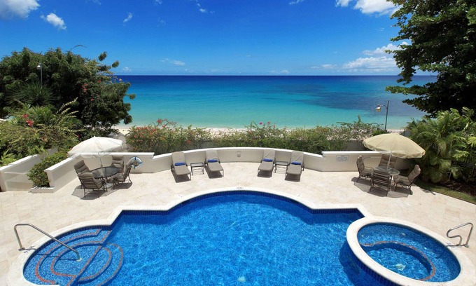Reeds Bay Villa | Fosters House (4/5 Rooms)