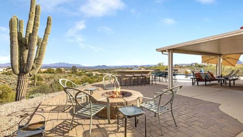 Fountain Hills Casa | Fountain HiIls 4 Bdrm wBreathtaking Views & Pool