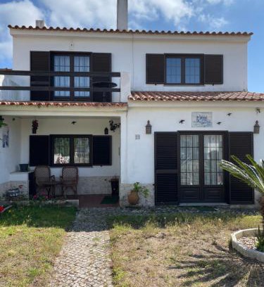 Obidos Casa | Fountain of Happiness