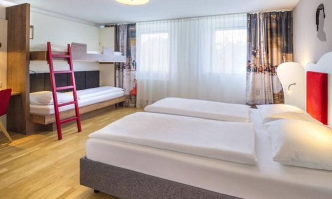 Nonntal Casa | Habitación cuádruple - JUFA Hotel Salzburg City