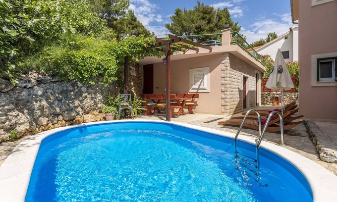 Medici Apartamento | Apartamento de cuatro habitaciones con terraza y vista al mar Medici, Omis (A-7461-a)