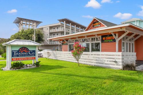 Santa Rosa Beach Casa | Four C's Retreat - Lavish Home with Private Boardwalk Access to the Beach