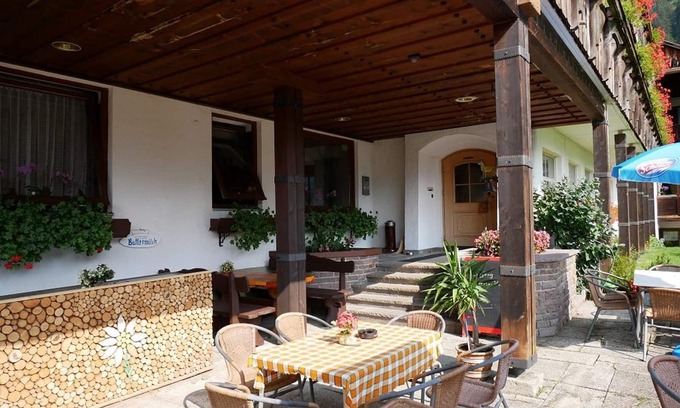 Hinterstein Cabaña | Four-bed room - Pension Waidmannsheil