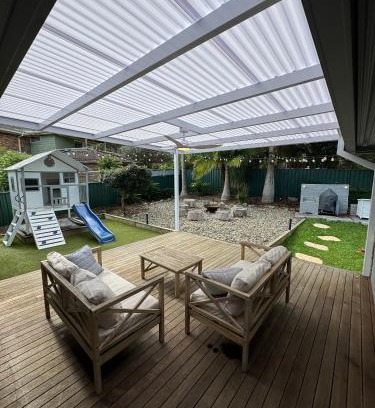 Forster Casa | Four Palms Forster Luxe Spacious Pet Friendly