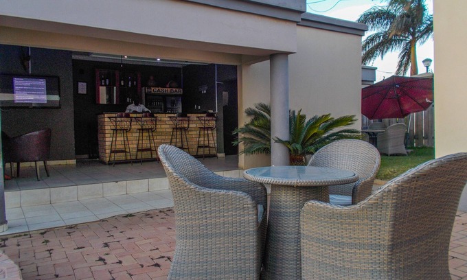Lusaka Casa | Four Pillars Lodge