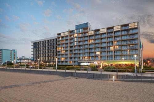 Northeast Virginia Beach Hotel | Four Points by Sheraton Virginia Beach Oceanfront