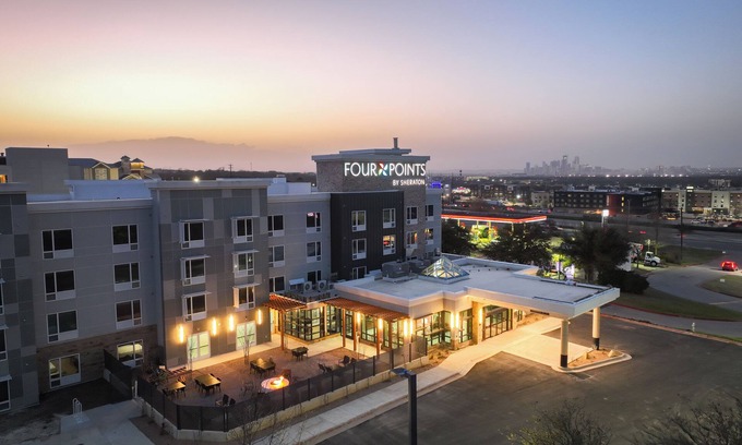 Austin Hotel | Four Points BY Sheraton Austin Airport