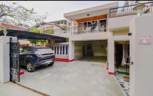 Sualkuchi Apartamento | Four Quarters