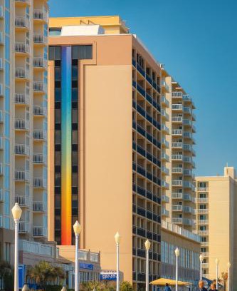 Northeast Virginia Beach Hotel | Four Sails Resort