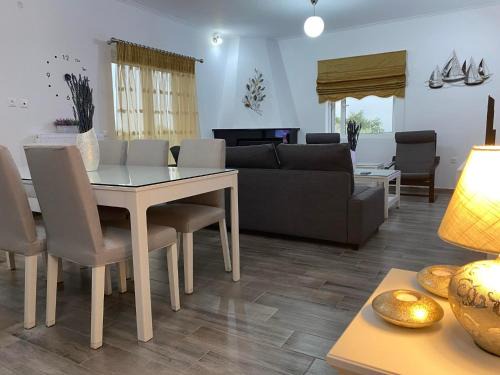 Katochi Apartamento | FOUR SEASOΝ Konstantinas