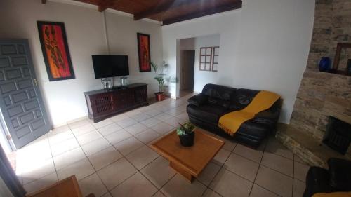 Graskop Apartamento | Four Seasons Self-Catering Guest House