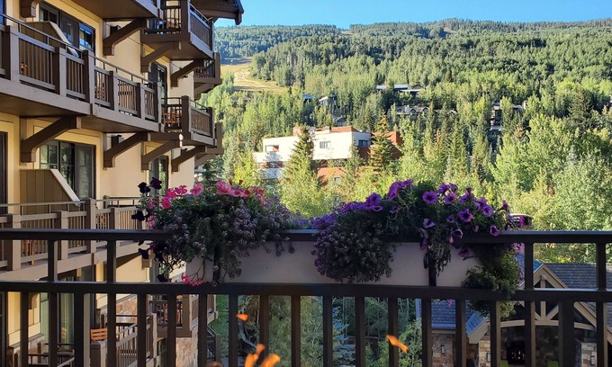 Vail Apartamento | Four Seasons Vail - LABOR DAY 3 Bedroom in Four Seasons Private Residences