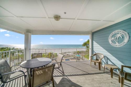 Indian Shores Casa | Four Shores Unit 1 Beach Condo Direct Gulf with Pool & Spa