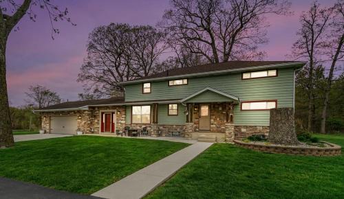 Michigan City Casa | Fowl Play Hideaway