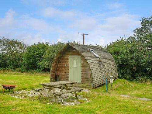 Liskeard Casa | Fox Den Penbugle Organic Farm
