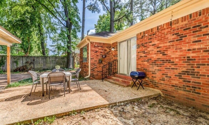 Hickory Hill Casa | Fox Hunt Hideaway