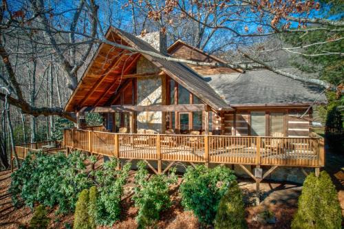 Sugar Grove Casa | Fox's Lair