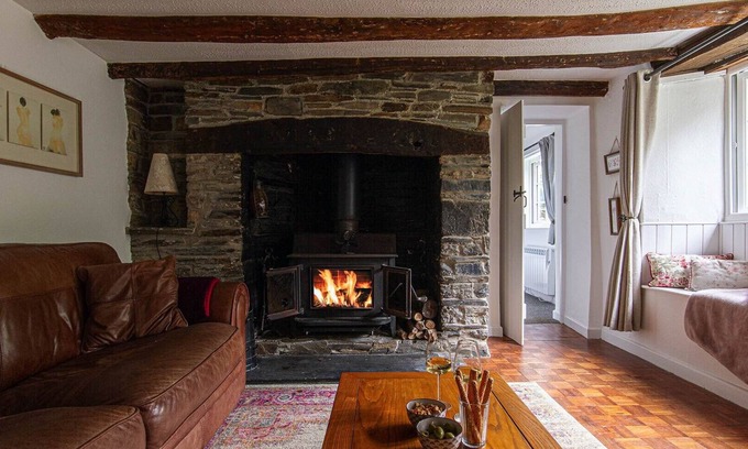 Launceston Cabaña | Foxglove Cottage, in glorious Cornish countryside