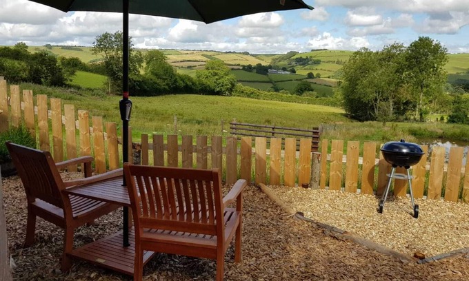 Newcastle-on-Clun Cabina | Foxglove Holiday Private Eco Accommodation