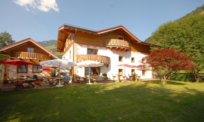 Rauris Hotel | Frühstücks- & Apartmenthaus Maislau