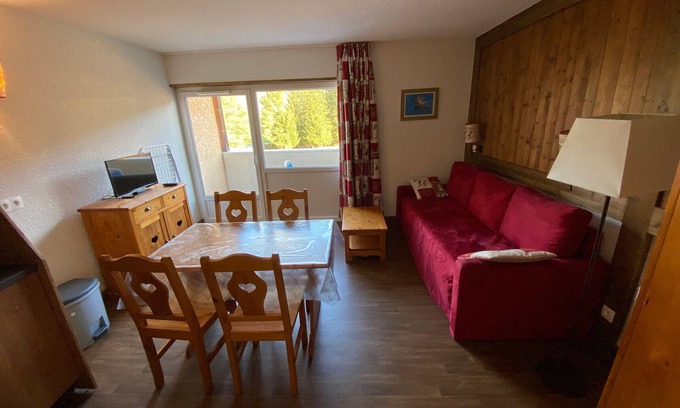 Autrans-Meaudre-en-Vercors Apartamento | Apartamento en Autrans para 4 personas, 34m², con balcón y acceso a piscina, cerca de pistas de ski
