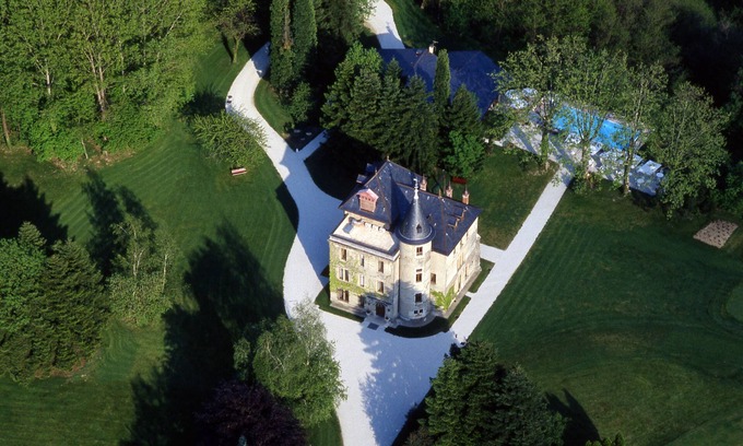 Coise-Saint-Jean-Pied-Gauthier Apartamento | Castle Farm Apartment