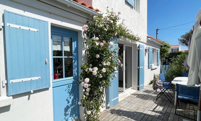 Noirmoutier-en-l'Ile Casa | In l'Herbaudière, 100 m from the sea, 5 mn from the port, ideal house for 4 people