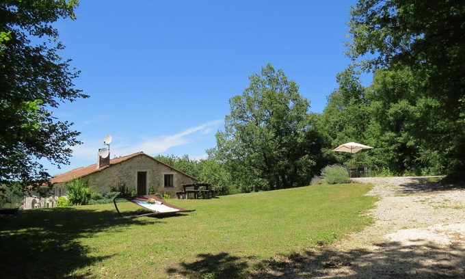 La Rochebeaucourt-et-Argentine Cabaña | Ideal para familias: piscina, sala de juegos, gimnasio, lago de pesca, jacuzzi, 5 ha para explorar
