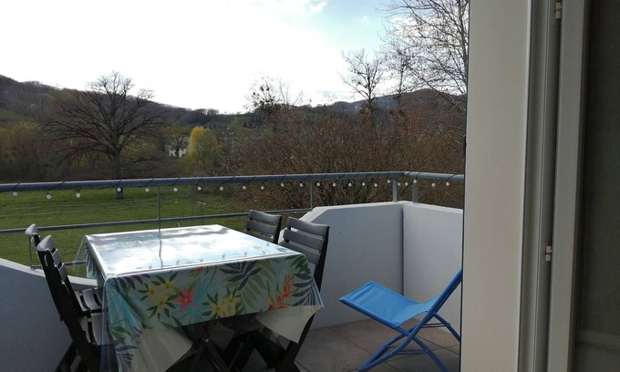 Saint-Geniez-d'Olt Apartamento | Cosy et bel Appartement au Cœur de la Nature à St Geniez D'olt et D'aubrac