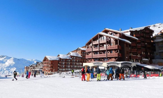 Val-Thorens Apartamento | Wifi, ski-in/ski-out & foot of the slopes, fitness, balcony, fireplace or stove, tv, ski locker
