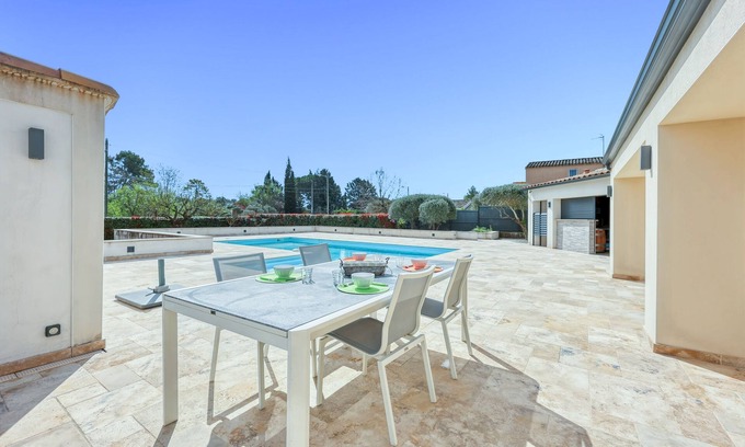 Saint-Maximin-la-Sainte-Baume Casa | Villa Rougiers - Maison climatisée avec piscine