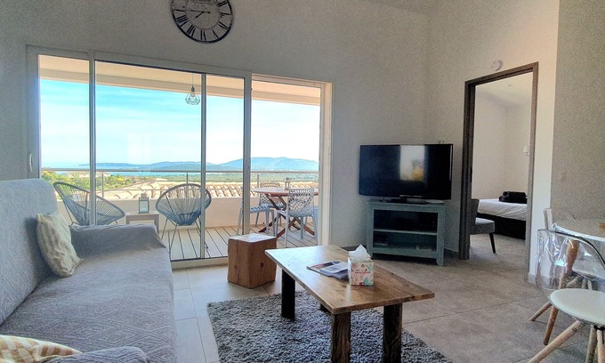 Sainte-Lucie-de-Porto-Vecchio Casa | 3* VILLA WITH BEAUTIFUL SEA VIEW, SWIMMING POOL