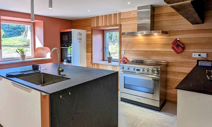 Ternuay-Melay-et-Saint-Hilaire Cabaña | Gite Ternuay-Melay-et-Saint-Hilaire, 7 bedrooms, 15 persons