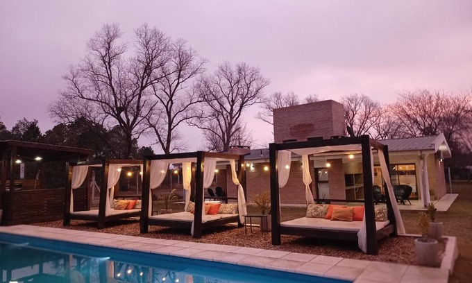 Alta Gracia Casa | FRAMA Cabañas del Lago