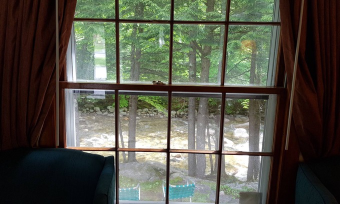 Lincoln Hotel | Franconia Notch Motel