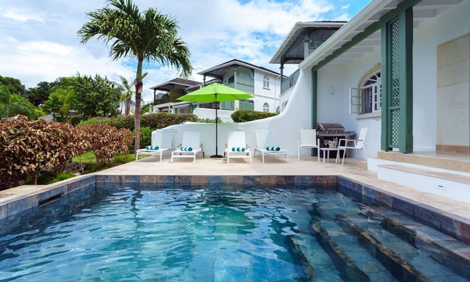 Mount Standfast Villa | Frangipani - A place to Unwind, Relax and Enjoy!