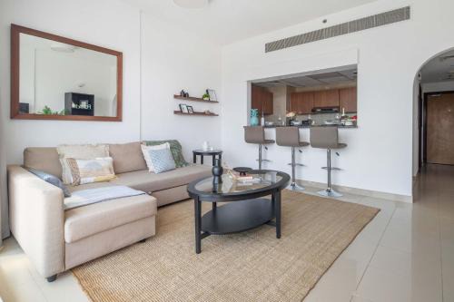 Dubai Sports City Apartamento | Frank Porter - Golf Tower 3