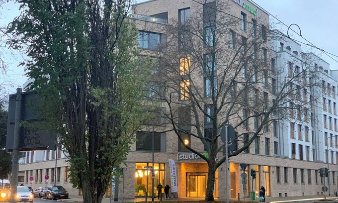 Gallus Apartamento | Frankfurt Studio 226: Your Retreat Near the Main Train Station and Messegelände!