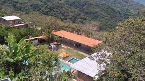 Coroico Hostal | Franklin Hostel & Camping