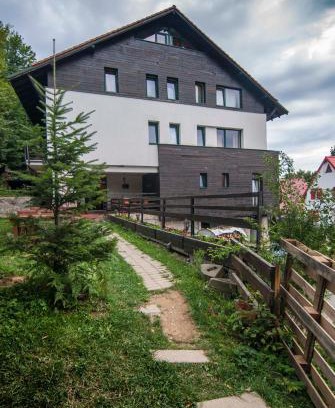 Valiug Casa | Franzdorf Alpin
