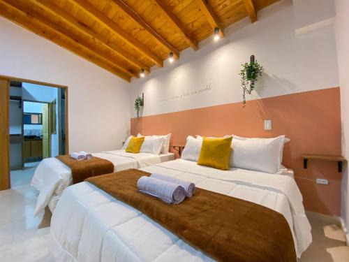 El Carmen de Viboral Casa | Fraternity Room - a solo una cuadra del parque