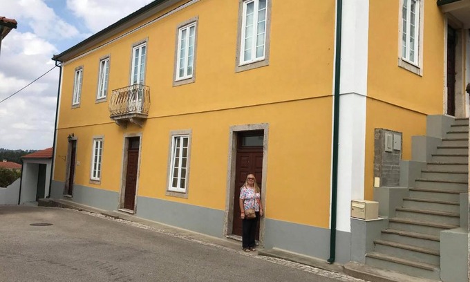 Nossa Senhora do Pranto Cama Y Desayuno | Frazeira 56