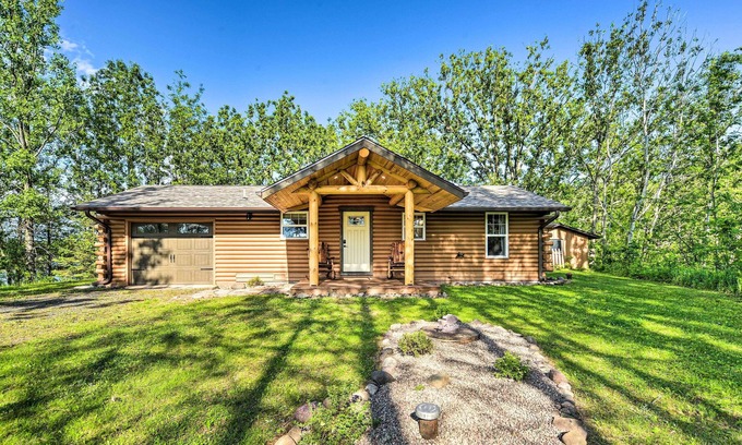 Bone Lake Cabina | Frederic Lakefront Retreat w/ Dock & Patio!