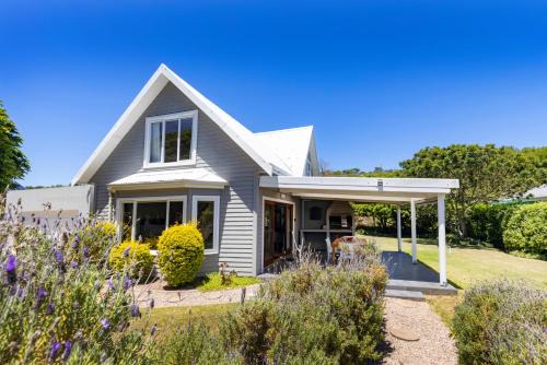Wilderness Casa | Frederik Ave
