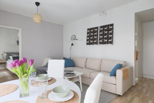 Pasila Apartamento | Fredika, modern 1br,Tripla Pasila prime location, parking, train station near