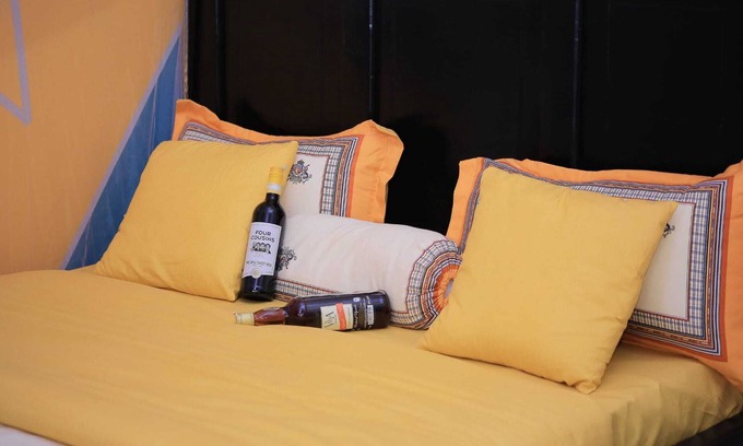 Kampala Cama Y Desayuno | Free Breakfast, Free WiFi, Free Laundry, Free Airport PickUp