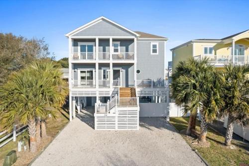 Holden Beach Casa | FREE CABANA - Dock Holiday by Pier 42