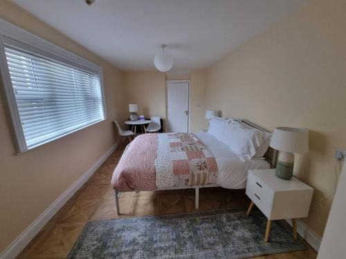 Bogside Casa | Free Derry Suite